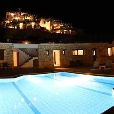 Nymphes Luxury 3*